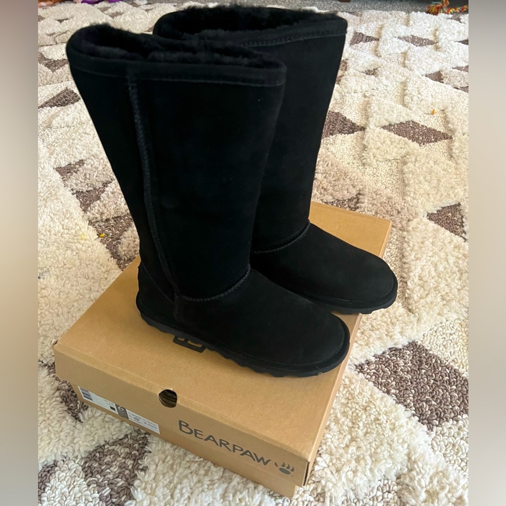 (SOLD)Woman BearPaw Boots (Tall)